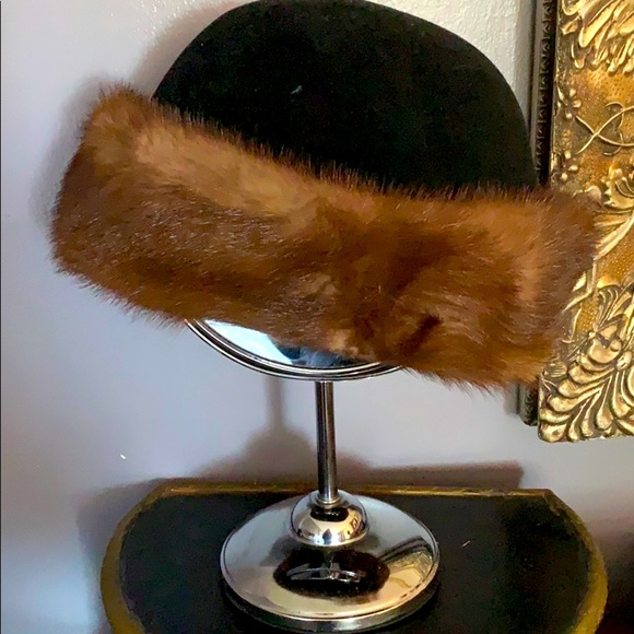 Mink - Picture 7 of 7